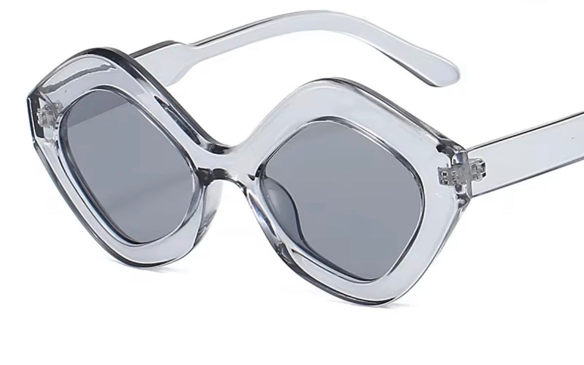 Diamond Shape Thick Frame Sunglasses